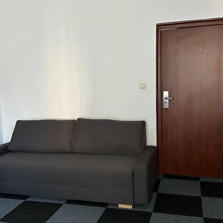 Lezzet B&B Pokoj Goscinny & Turkishrestaurant Варшава Экстерьер фото