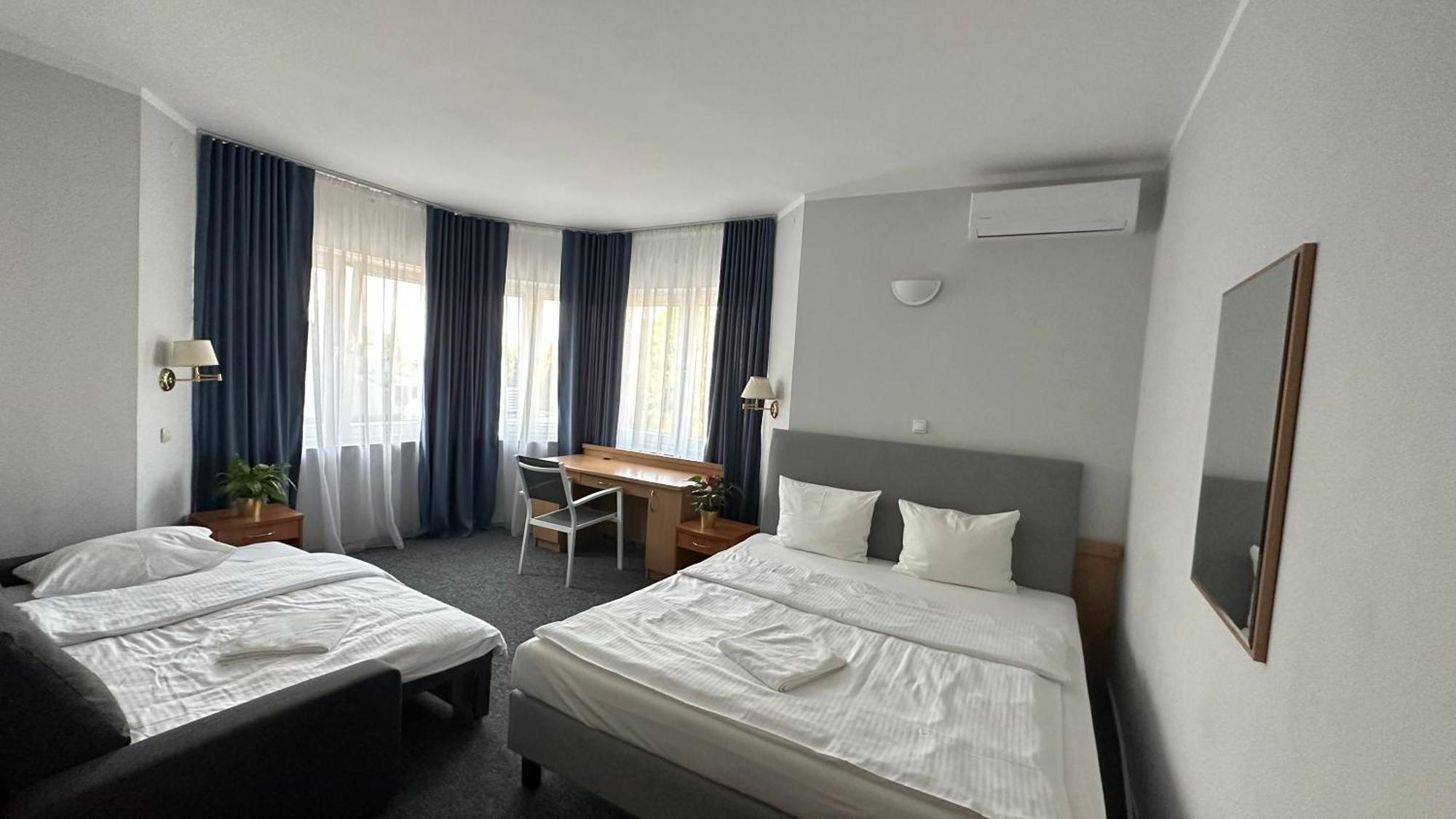 Lezzet B&B Pokoj Goscinny & Turkishrestaurant Варшава Экстерьер фото